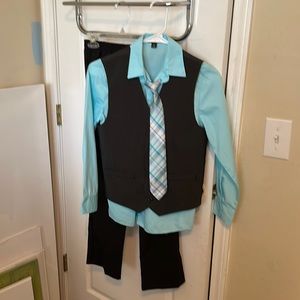 Boys 4-piece suit